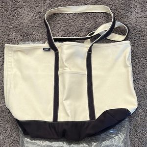 Lands end large tote